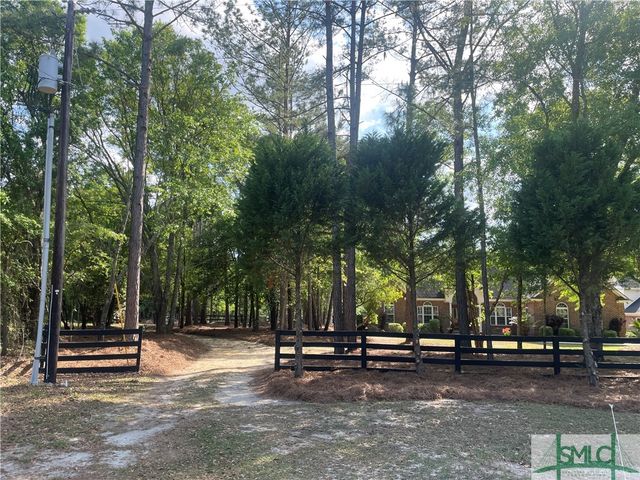 589 Old Mill Creek Road, Ellabell, GA 31308