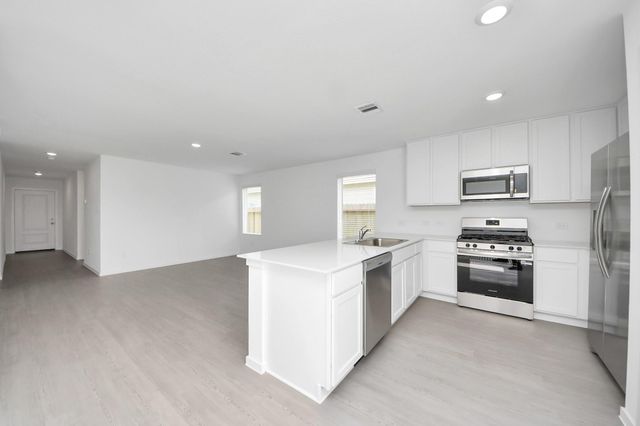 213 Nicholas Road, Wharton, TX 77488