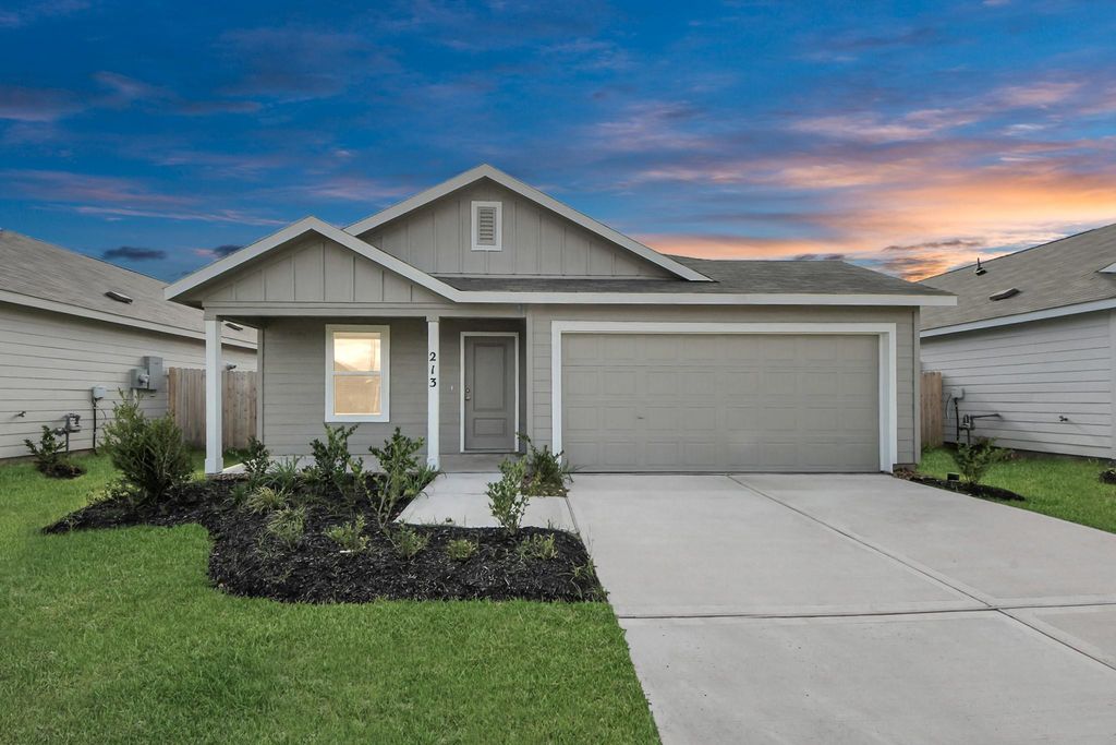 213 Nicholas Road, Wharton, TX 77488