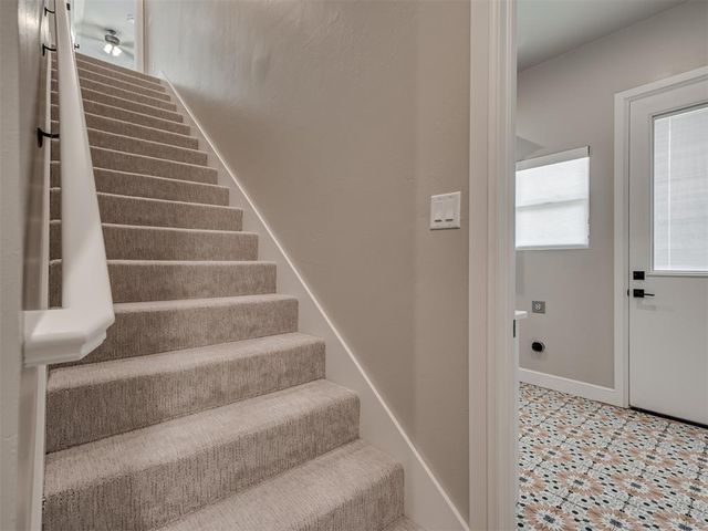 360 Old Farm Road, Edmond, OK 73034