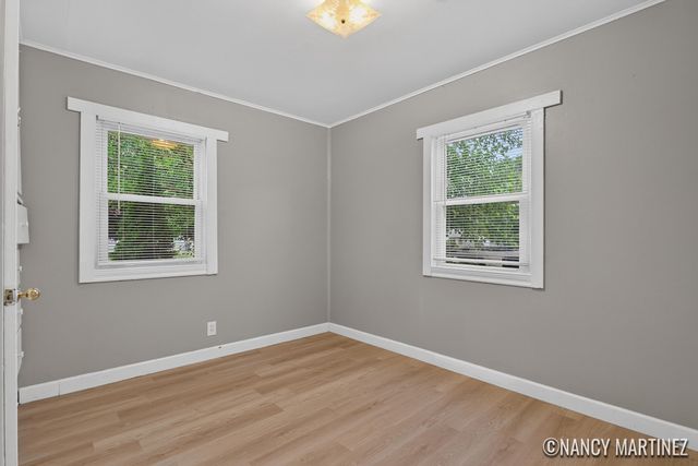 853 California Street NW, Grand Rapids, MI 49504