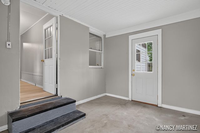 853 California Street NW, Grand Rapids, MI 49504