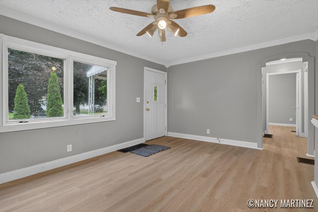 853 California Street NW, Grand Rapids, MI 49504