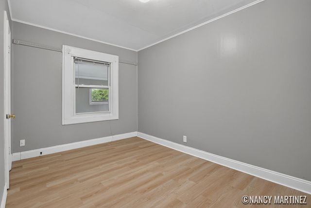 853 California Street NW, Grand Rapids, MI 49504
