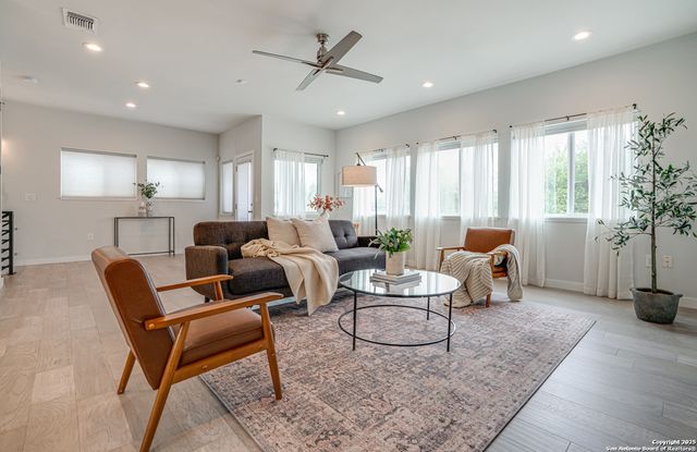 1226 Wyoming, San Antonio, TX 78203