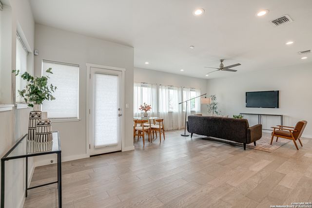 1226 Wyoming, San Antonio, TX 78203