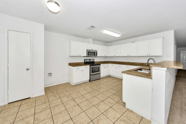 6021 Lucas Court, Fort Worth, TX 76119