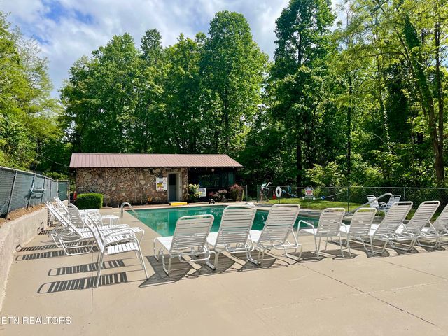 1081 Cove Rd 612, Sevierville, TN 37876