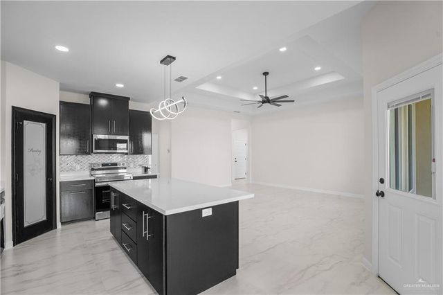 541 Candela Street, Edinburg, TX 78542