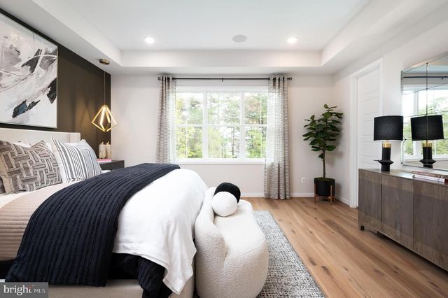 42153 GILDED STONE TER, Brambleton, VA 20148