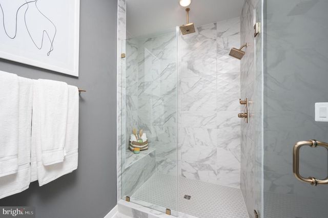 42153 GILDED STONE TER, Brambleton, VA 20148