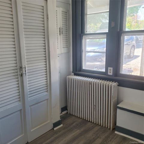 111 B Vineyard Avenue 111 B, Highland, NY 12528