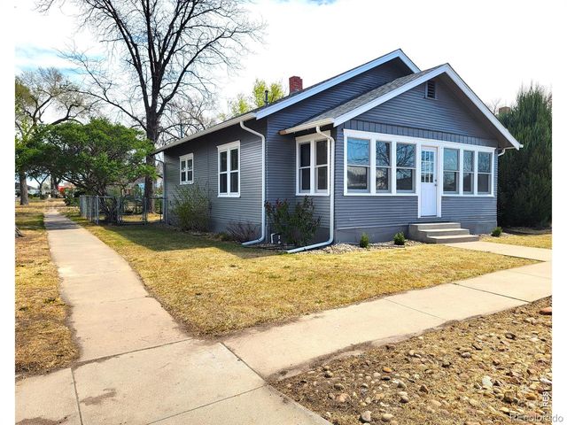 130 N 2nd Avenue, Sterling, CO 80751