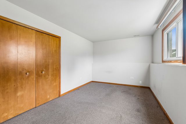 4404 Bretz Drive, Richton Park, IL 60471