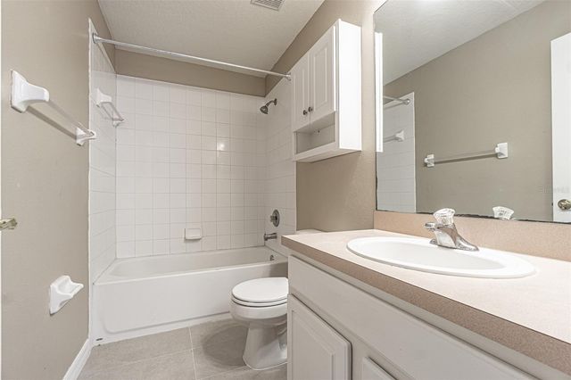 11676 DECLARATION DRIVE, Tampa, FL 33635