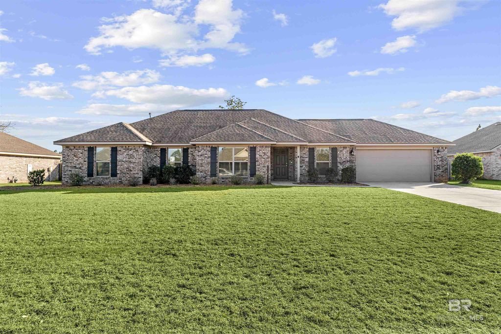 10172 Heartwood Court, Bay Minette, AL 36507