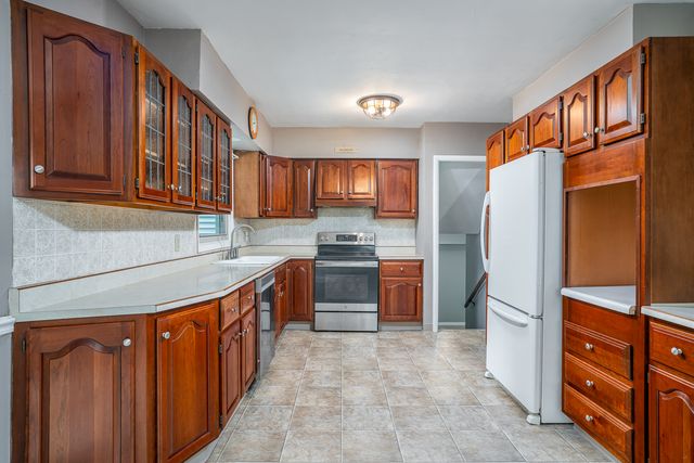 803 16th Street, Bettendorf, IA 52722