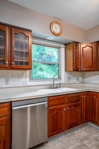 803 16th Street, Bettendorf, IA 52722