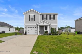 215 New Home Place, Holly Ridge, NC 28445