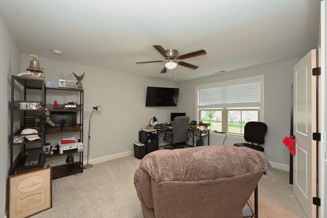 963 Luxborough Dr, Hendersonville, TN 37075