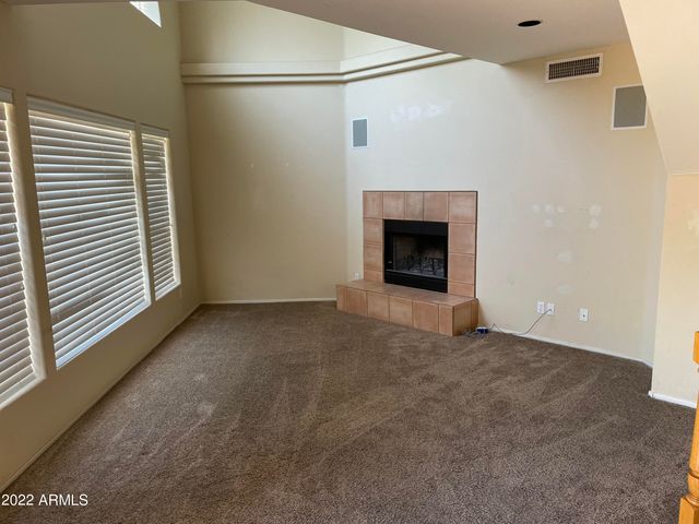 4817 E HAZEL Drive 1, Phoenix, AZ 85044