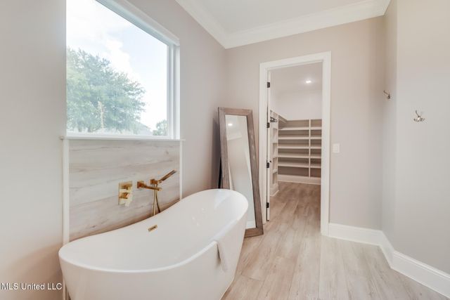 1411 2nd Street, Gulfport, MS 39501