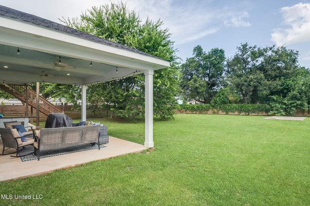 1411 2nd Street, Gulfport, MS 39501