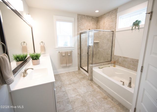 9154 Village Lake Drive SW, Calabash, NC 28467