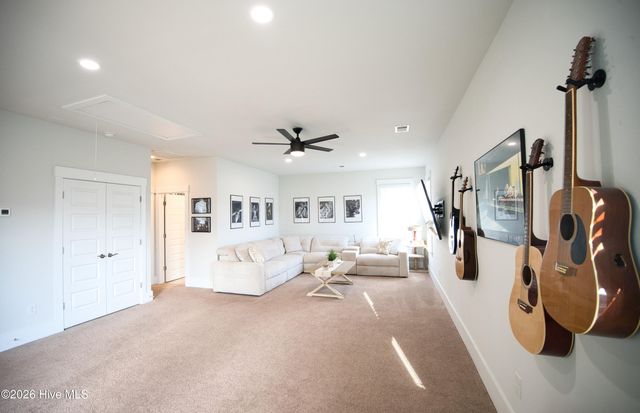 9154 Village Lake Drive SW, Calabash, NC 28467