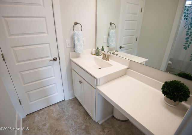 9154 Village Lake Drive SW, Calabash, NC 28467