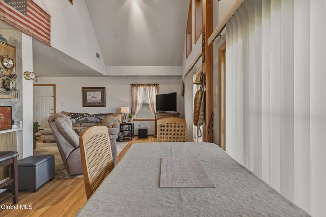 1382 Nys Rt 9P, Saratoga, NY 12866