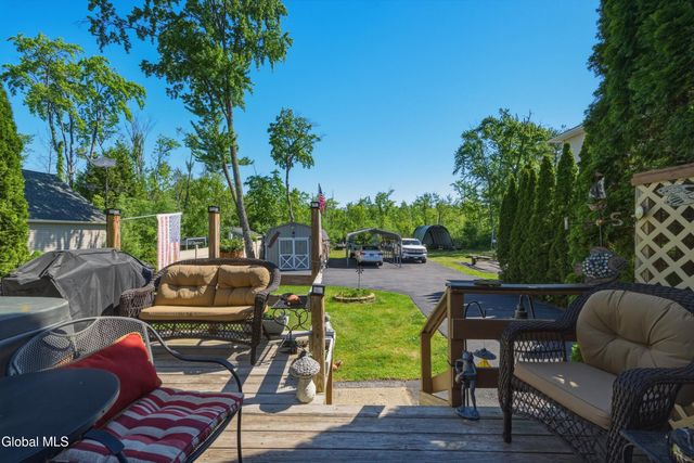 1382 Nys Rt 9P, Saratoga, NY 12866