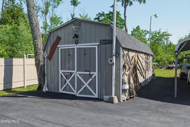 1382 Nys Rt 9P, Saratoga, NY 12866
