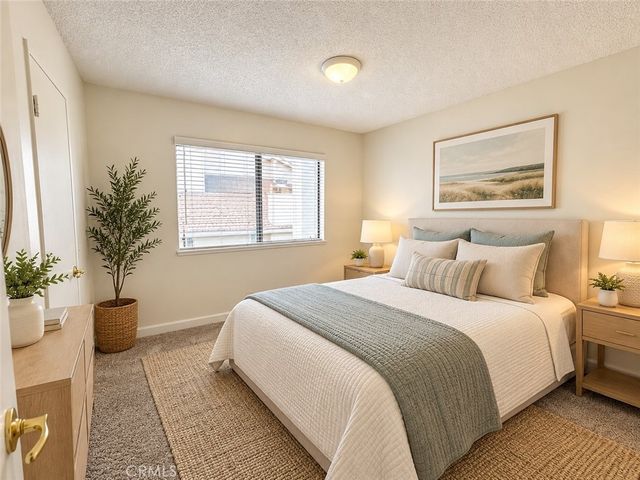 64 Ashbrook, Irvine, CA 92604