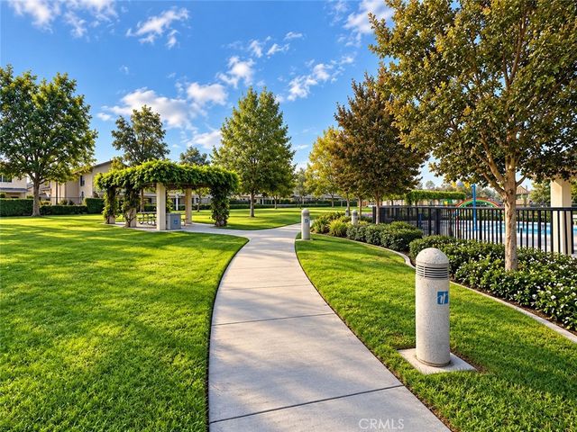 64 Ashbrook, Irvine, CA 92604