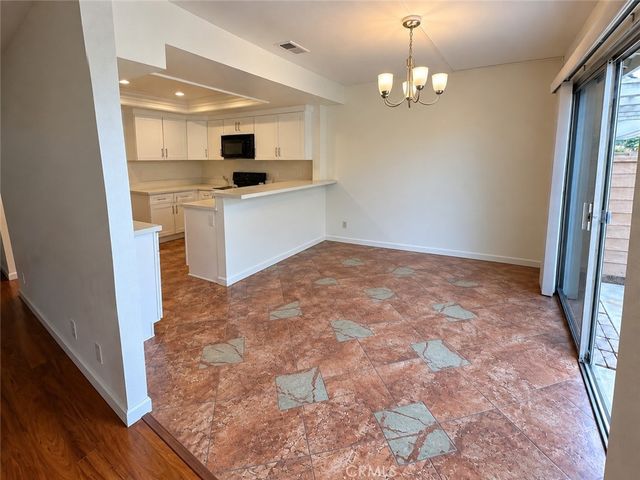 64 Ashbrook, Irvine, CA 92604