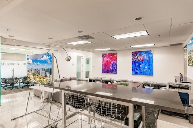 175 SW 7th Street 1901, Miami, FL 33130
