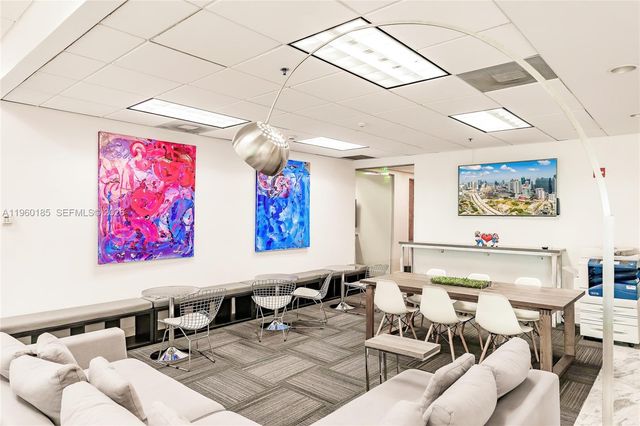 175 SW 7th Street 1901, Miami, FL 33130