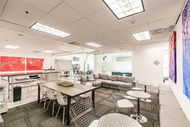 175 SW 7th Street 1901, Miami, FL 33130