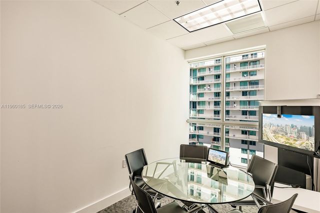 175 SW 7th Street 1901, Miami, FL 33130