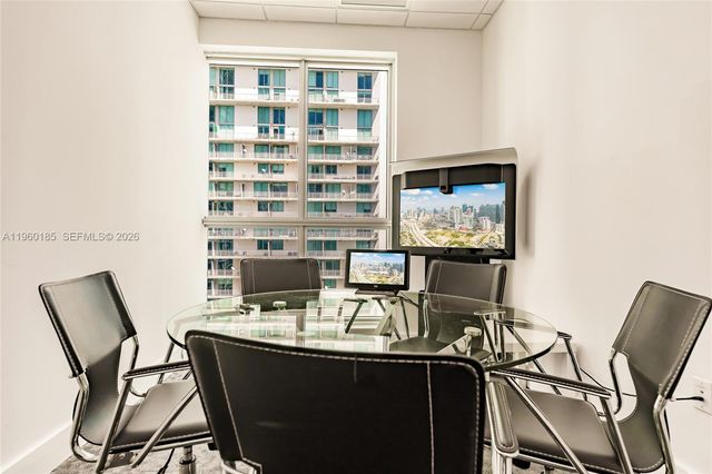 175 SW 7th Street 1901, Miami, FL 33130