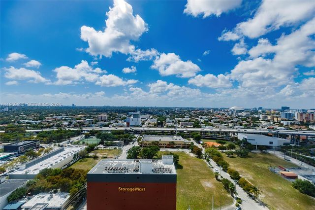 175 SW 7th Street 1901, Miami, FL 33130
