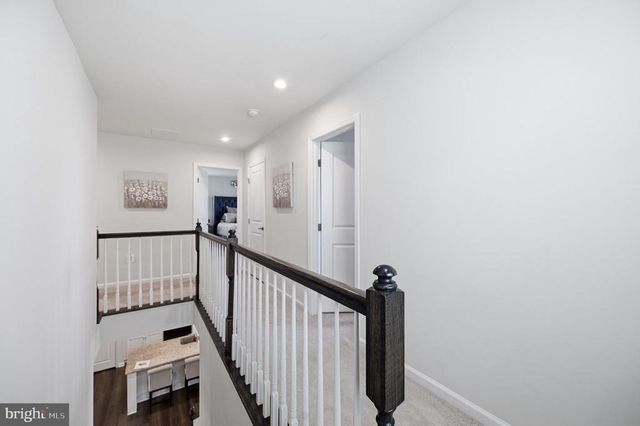 5316 HOLLEY OAK LN, Fredericksburg, VA 22407