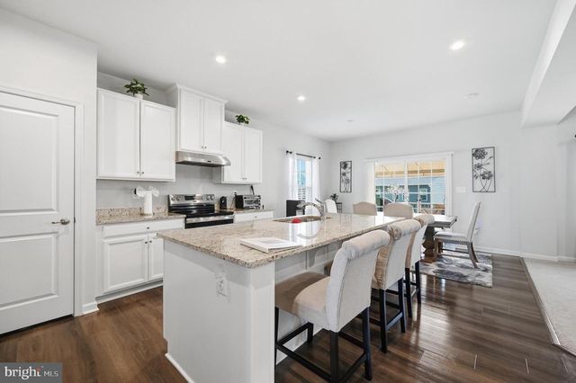 5316 HOLLEY OAK LN, Fredericksburg, VA 22407