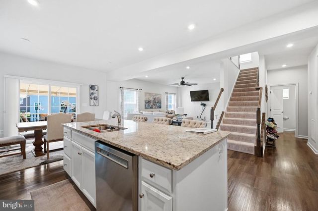 5316 HOLLEY OAK LN, Fredericksburg, VA 22407