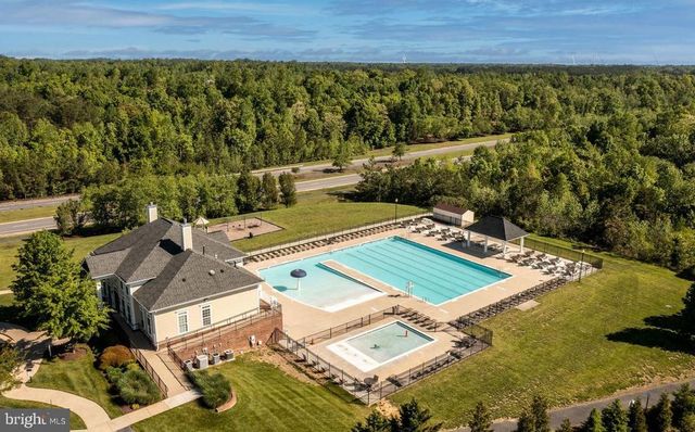5316 HOLLEY OAK LN, Fredericksburg, VA 22407