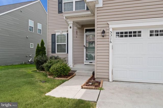 5316 HOLLEY OAK LN, Fredericksburg, VA 22407