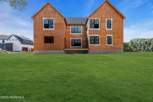 2 Lourdes Court, Farmingdale, NJ 07727