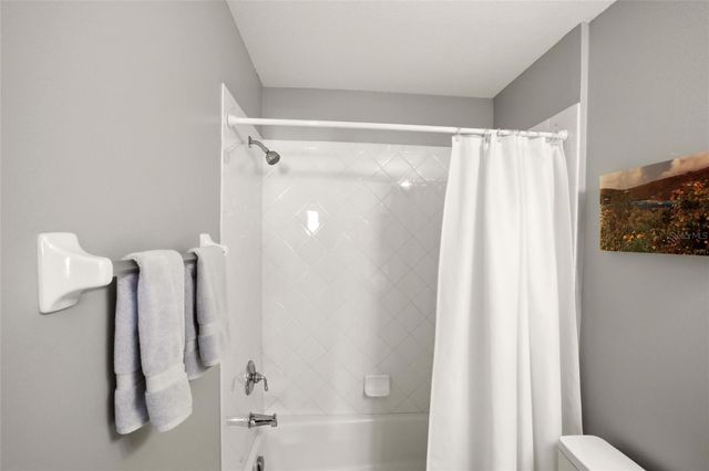 5655 KEY LARGO COURT 5655, Bradenton, FL 34203