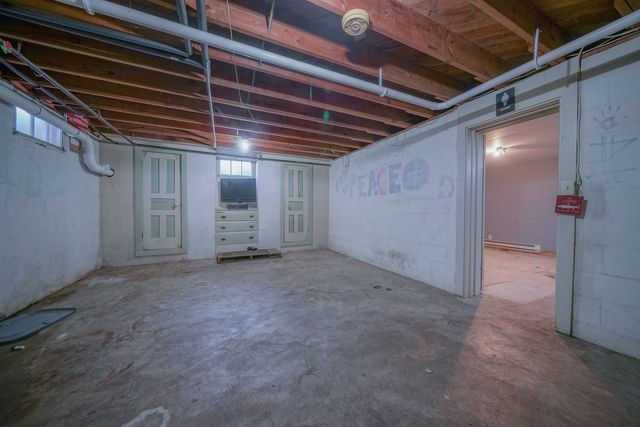 2610 S Klinger Road, Pecatonica, IL 61063